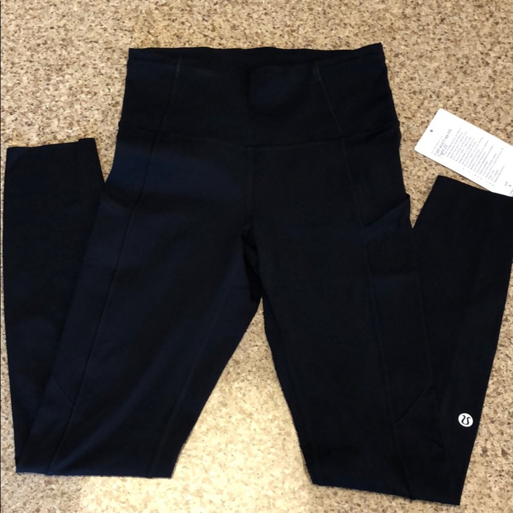 Lululemon Fast and Free HR tight 25”